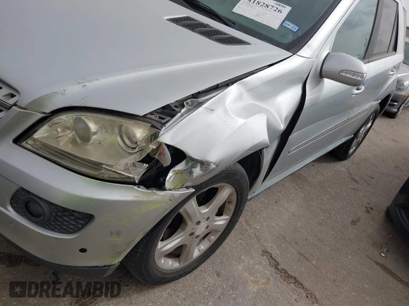 2008 Mercedes-Benz M 350 with VIN 4JGBB86E88A367427, listed as a IAAI auction lot 41828726 with 102,147 mi miles and . Bid and sale history available at DreamBid. Image 6.