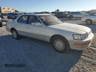 1990 Lexus LS z VIN JT8UF11E4L0045977, wystawiony jako Copart lot #75699264 z przebiegiem 275 147 mil mil oraz Czysty tytuł • Clean title. Historia ofert i sprzedaży dostępna na DreamBid. Obrazek 4.