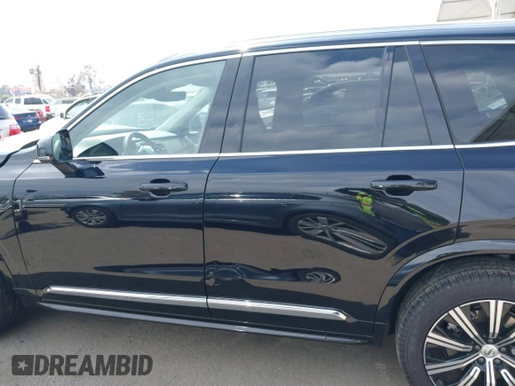 2024 Volvo XC90 Plus Bright Theme с VIN YV4L12PE8R1227836, выставлен на аукционе IAAI как лот 41959726 с пробегом 29 625 миль миль и . История ставок и продаж доступна на DreamBid. Изображение 14.
