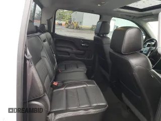 2017 GMC Sierra 1500 Denali z VIN 3GTU2PEJ8HG353759, wystawiony jako Copart lot #56432225 z przebiegiem 107 371 mil mil oraz Czysty tytuł • Clean title. Historia ofert i sprzedaży dostępna na DreamBid. Obrazek 10.