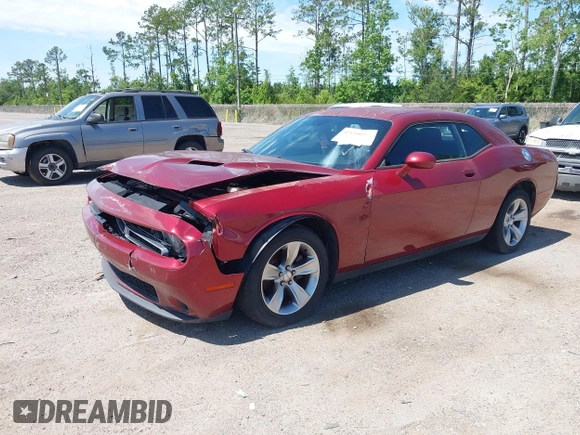 2017 Dodge Challenger SXT z VIN 2C3CDZAG8HH568476, wystawiony jako IAAI lot #42334027 z przebiegiem 161 515 mil mil oraz . Historia ofert i sprzedaży dostępna na DreamBid. Obrazek 17.