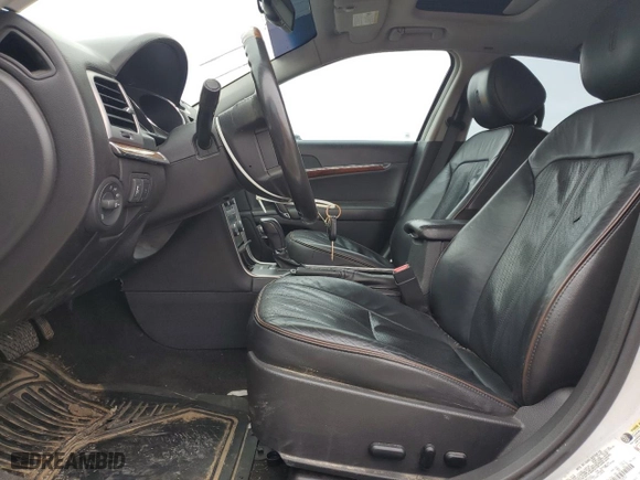 2011 Lincoln MKZ with VIN 3LNHL2GC8BR771052, listed as a Copart auction lot 51164365 with 152,314 mi miles and Salvage Title. Bid and sale history available at carsss.com. Image 7.