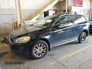 2010 Volvo XC60 3.0T with VIN YV4992DZ4A2019817, listed as a IAAI auction lot 41720823 with 138,530 mi miles. Bid and sale history available at carsss.com. Image 2.