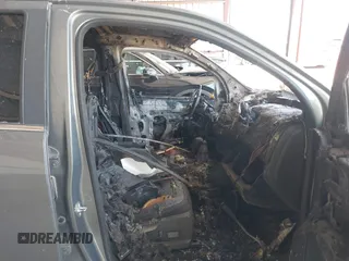 2017 GMC Canyon 4WD Denali z VIN 1GTG6EEN4H1237577, wystawiony jako IAAI lot #42261280 z przebiegiem Nie podano mil oraz . Historia ofert i sprzedaży dostępna na DreamBid. Obrazek 5.