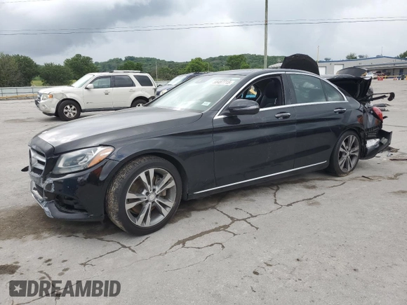 2016 Mercedes-Benz C 300 z VIN WDDWF4JBXGR138415, wystawiony jako Copart lot #58487715 z przebiegiem 110 802 mil mil oraz Szkoda całkowita • Salvage title. Historia ofert i sprzedaży dostępna na DreamBid. Obrazek 1.