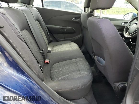 2014 Chevrolet Sonic LT z VIN 1G1JC5SH6E4156225, wystawiony jako Copart lot #54017215 z przebiegiem 161 854 mil mil oraz Szkoda całkowita • Salvage title. Historia ofert i sprzedaży dostępna na DreamBid. Obrazek 10.