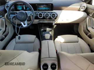 2022 Mercedes-Benz CLA 250 z VIN W1K5J4GB4NN251525, wystawiony jako Copart lot #74494414 z przebiegiem 45 792 mil mil oraz Szkoda całkowita • Salvage title. Historia ofert i sprzedaży dostępna na DreamBid. Obrazek 8.