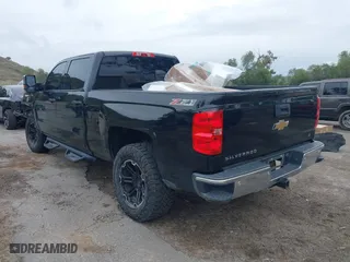 2014 Chevrolet Silverado 1500 LT with VIN 3GCUKREC2EG552511, listed as a IAAI auction lot 41745914 with 196,182 mi miles. Bid and sale history available at carsss.com. Image 3.