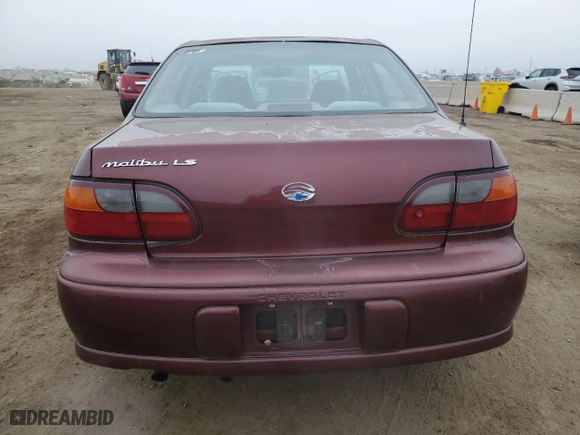 1998 Chevrolet Malibu LS with VIN 1G1NE52M8W6220067, listed as a Copart auction lot 89385575 with 107,916 mi miles and Salvage Title. Bid and sale history available at carsss.com. Image 6.