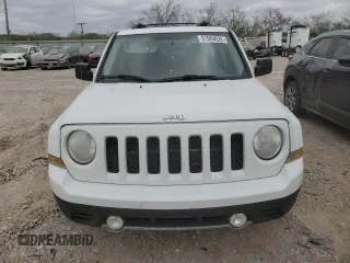 2014 Jeep Patriot Latitude with VIN 1C4NJPFAXED625758, listed as a Copart auction lot 51084625 with 186,517 mi miles and Salvage Title. Bid and sale history available at carsss.com. Image 5.