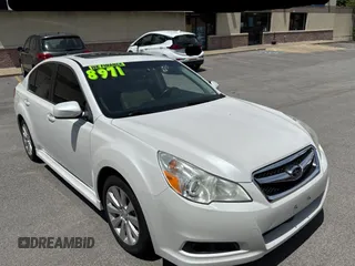 2011 Subaru Legacy Limited Power Moon z VIN 4S3BMBK64B3242270, wystawiony jako Copart lot #58542575 z przebiegiem 144 601 mil mil oraz Czysty tytuł • Clean title. Historia ofert i sprzedaży dostępna na DreamBid. Obrazek 1.