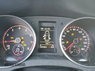 2013 Volkswagen GTI с VIN WVWGD7AJ9DW141526, выставлен на аукционе Copart как лот 49088555 с пробегом 141 052 миль миль и На запчасти • Non repairable. История ставок и продаж доступна на DreamBid. Изображение 9.