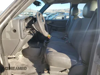 2005 Chevrolet Silverado 1500 Work Truck z VIN 2GCEK19V751291225, wystawiony jako Copart lot #73033344 z przebiegiem 134 240 mil mil oraz Szkoda całkowita • Salvage title. Historia ofert i sprzedaży dostępna na DreamBid. Obrazek 7.