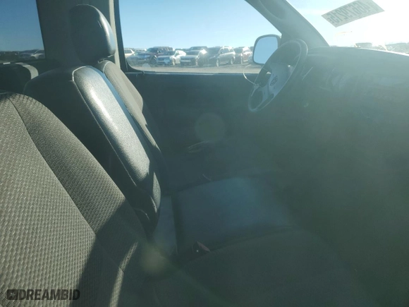 2003 Dodge Ram 1500 ST with VIN 1D7HA16K03J550821, listed as a Copart auction lot 46679215 with 133,469 mi miles and Salvage Title. Bid and sale history available at carsss.com. Image 10.
