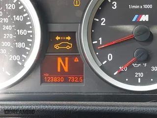 2011 BMW M3 with VIN WBSKG9C5XBE646032, listed as a IAAI auction lot 41778601 with 123,830 mi miles. Bid and sale history available at carsss.com. Image 7.