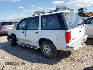 1993 Ford Explorer Eddie Bauer z VIN 1FMDU32X0PUD85141, wystawiony jako Copart lot #71320944 z przebiegiem 810 mil mil oraz Szkody całkowita. Historia ofert i sprzedaży dostępna na DreamBid. Obrazek 2.