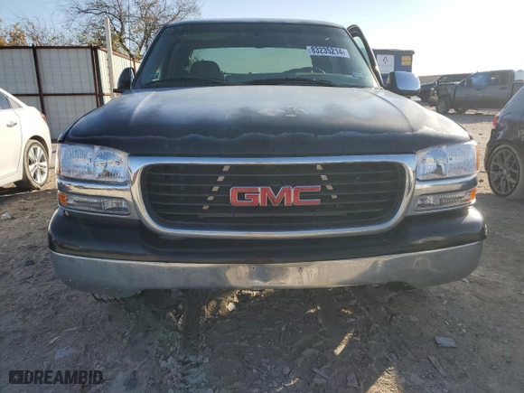 2002 GMC Sierra 1500 SLE with VIN 2GTEC19V621166340, listed as a Copart auction lot 83235214 with 0 mi miles and Salvage Title. Bid and sale history available at carsss.com. Image 5.