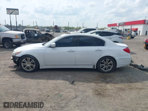 2014 Hyundai Genesis 3.8L z VIN KMHGC4DD4EU265736, wystawiony jako IAAI lot #41893568 z przebiegiem 186 905 mil mil oraz . Historia ofert i sprzedaży dostępna na DreamBid. Obrazek 15.