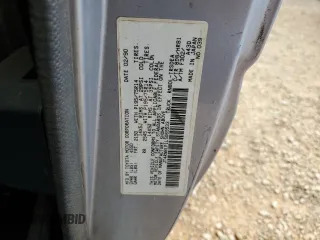 1990 Toyota Pickup DX с VIN JT4RN81P1L5069533, выставлен на аукционе Copart как лот 78433024 с пробегом 277 999 миль миль и Списание • Salvage title. История ставок и продаж доступна на DreamBid. Изображение 12.