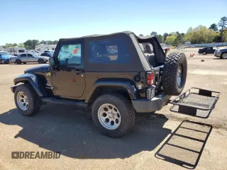 2007 Jeep Wrangler Sahara z VIN 1J4FA54177L183617, wystawiony jako Copart lot #49660785 z przebiegiem 178 846 mil mil oraz Szkoda całkowita • Salvage title. Historia ofert i sprzedaży dostępna na DreamBid. Obrazek 2.