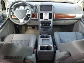 2008 Chrysler Town & Country Touring с VIN 2A8HR54P98R803719, выставлен на аукционе Copart как лот 46931805 с пробегом 159 751 миль миль и Списание • Salvage title. История ставок и продаж доступна на DreamBid. Изображение 8.