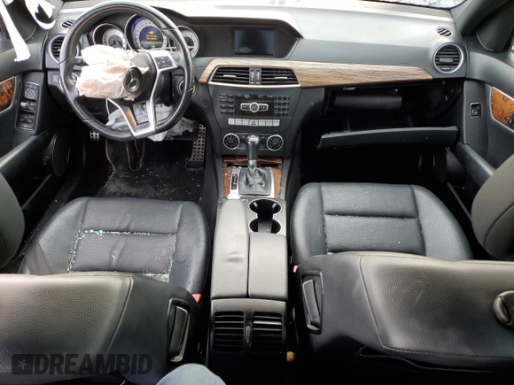 2014 Mercedes-Benz C 250 Sport with VIN WDDGF4HB0EG243970, listed as a Copart auction lot 46262115 with 103,734 mi miles and Salvage title. Bid and sale history available at DreamBid. Image 8.
