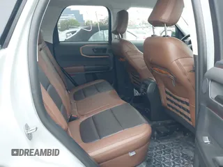 2022 Ford Bronco Sport Badlands z VIN 3FMCR9D90NRD59108, wystawiony jako IAAI lot #42188624 z przebiegiem 36 965 mil mil oraz . Historia ofert i sprzedaży dostępna na DreamBid. Obrazek 8.