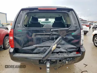 2011 Chevrolet Tahoe LT z VIN 1GNSCBE07BR102826, wystawiony jako Copart lot #54546765 z przebiegiem 234 000 mil mil oraz Szkoda całkowita • Salvage title. Historia ofert i sprzedaży dostępna na DreamBid. Obrazek 6.