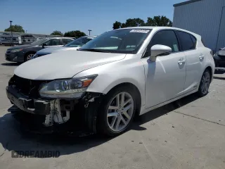 2015 Lexus CT 200h z VIN JTHKD5BH1F2249089, wystawiony jako Copart lot #55648725 z przebiegiem 105 852 mil mil oraz Szkody całkowita. Historia ofert i sprzedaży dostępna na DreamBid. Obrazek 1.