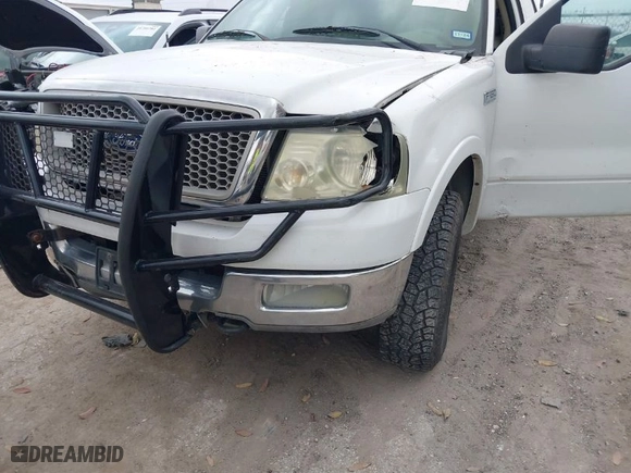 2004 Ford F-150 XLT with VIN 1FTPW145X4FA13365, listed as a IAAI auction lot 41695998 with 226,575 mi miles. Bid and sale history available at carsss.com. Image 6.