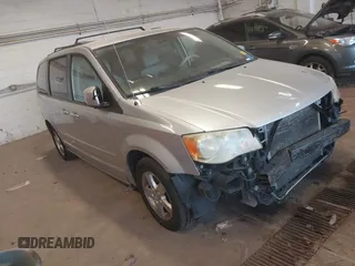 2012 Dodge Grand Caravan SXT with VIN 2C4RDGCG8CR139087, listed as a IAAI auction lot 41090171 with 202,461 mi miles and . Bid and sale history available at DreamBid. Image 1.