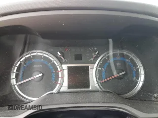 2018 Toyota 4Runner SR5 z VIN JTEBU5JR6J5508190, wystawiony jako Copart lot #55015315 z przebiegiem Nie podano mil oraz Szkoda całkowita • Salvage title. Historia ofert i sprzedaży dostępna na DreamBid. Obrazek 9.