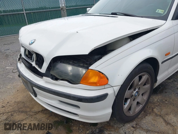 2000 BMW 3 Series 323i z VIN WBAAM3345YFP81628, wystawiony jako IAAI lot #42190751 z przebiegiem 135 970 mil mil oraz . Historia ofert i sprzedaży dostępna na DreamBid. Obrazek 6.