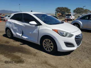 2016 Hyundai Elantra GT with VIN KMHD35LH6GU262921, listed as a Copart auction lot 49287884 with 85,865 mi miles and Salvage Title. Bid and sale history available at carsss.com. Image 4.
