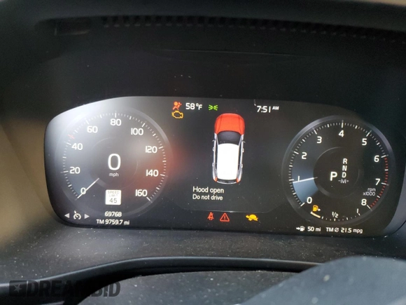 2020 Volvo XC40 Inscription with VIN YV4162UL2L2217591, listed as a Copart auction lot 48602535 with 69,768 mi miles and Salvage Title. Bid and sale history available at DreamBid. Image 9.