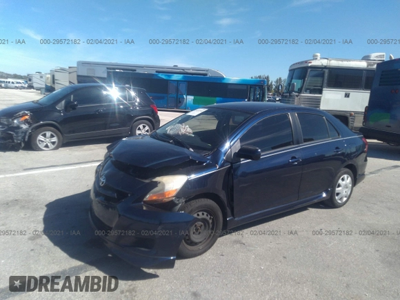 2008 Toyota Yaris with VIN JTDBT923881215269, listed as a IAAI auction lot 41311186 with 175,083 mi miles. Bid and sale history available at carsss.com. Image 2.