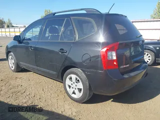 2009 Kia Rondo LX with VIN KNAFG529797268303, listed as a IAAI auction lot 42088100 with 140,458 mi miles. Bid and sale history available at carsss.com. Image 3.