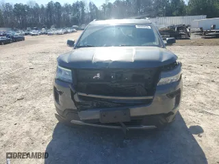 2019 Ford Explorer XLT with VIN 1FM5K7D82KGA57945, listed as a Copart auction lot 48569455 with 160,970 mi miles and Salvage Title. Bid and sale history available at carsss.com. Image 5.