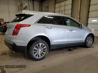 2017 Cadillac XT5 Luxury AWD z VIN 1GYKNDRS8HZ232420, wystawiony jako Copart lot #88865285 z przebiegiem 136 104 mil mil oraz Szkoda całkowita • Salvage title. Historia ofert i sprzedaży dostępna na DreamBid. Obrazek 3.