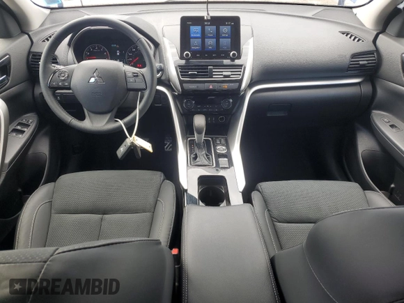 2023 Mitsubishi Eclipse Cross SE z VIN JA4ATWAAXPZ054704, wystawiony jako Copart lot #55148655 z przebiegiem 12 162 mil mil oraz Szkoda całkowita • Salvage title. Historia ofert i sprzedaży dostępna na DreamBid. Obrazek 8.