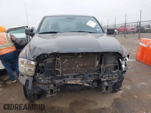 2020 Ram 1500 Classic Tradesman with VIN 1C6RR6FG5LS128352, listed as a IAAI auction lot 41549527 with 87,308 mi miles. Bid and sale history available at carsss.com. Image 13.