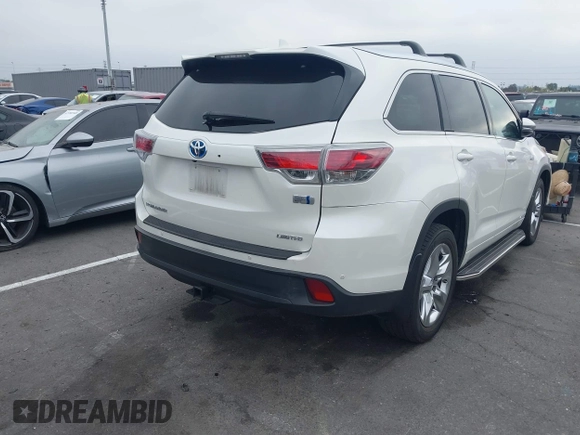 2016 Toyota Highlander Limited with VIN 5TDDCRFH9GS015341, listed as a IAAI auction lot 42572982 with 66,247 mi miles and . Bid and sale history available at DreamBid. Image 4.
