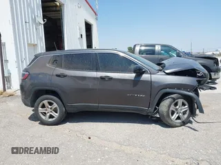 2023 Jeep Compass Sport with VIN 3C4NJDANXPT571285, listed as a IAAI auction lot 42314882 with 17,957 mi miles and . Bid and sale history available at DreamBid. Image 13.