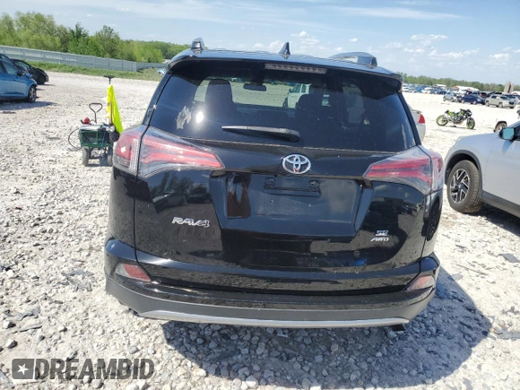 2017 Toyota RAV4 SE z VIN 2T3JFREV9HW647810, wystawiony jako Copart lot #57019355 z przebiegiem 108 770 mil mil oraz Czysty tytuł • Clean title. Historia ofert i sprzedaży dostępna na DreamBid. Obrazek 6.
