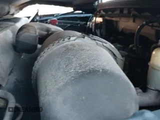 2007 Ford F-150 STX с VIN 1FTRF02W27KB56322, выставлен на аукционе IAAI как лот 41581794 с пробегом 132 247 миль миль и . История ставок и продаж доступна на DreamBid. Изображение 13.