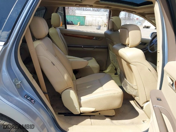 2007 Mercedes-Benz R-Class 3.5L with VIN 4JGCB65E17A040960, listed as a IAAI auction lot 41891102 with 122,146 mi miles. Bid and sale history available at carsss.com. Image 8.