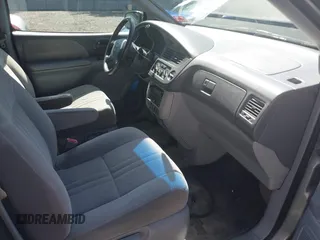 2003 Toyota Sienna LE with VIN 4T3ZF13C93U539976, listed as a IAAI auction lot 41921369 with 280,815 mi miles. Bid and sale history available at carsss.com. Image 5.