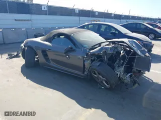 2018 Porsche 718 Boxster with VIN WP0CA2A83JS211175, listed as a IAAI auction lot 41815181 with 1 mi miles. Bid and sale history available at carsss.com. Image 1.
