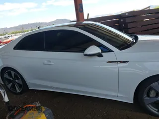 2021 Audi A5 S line Premium Plus z VIN WAUTAAF56MA029485, wystawiony jako IAAI lot #42064786 z przebiegiem 53 808 mil mil oraz . Historia ofert i sprzedaży dostępna na DreamBid. Obrazek 13.