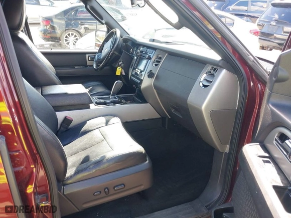 2012 Ford Expedition EL Limited with VIN 1FMJK2A55CEF11226, listed as a IAAI auction lot 41818873 with 257,333 mi miles. Bid and sale history available at carsss.com. Image 5.